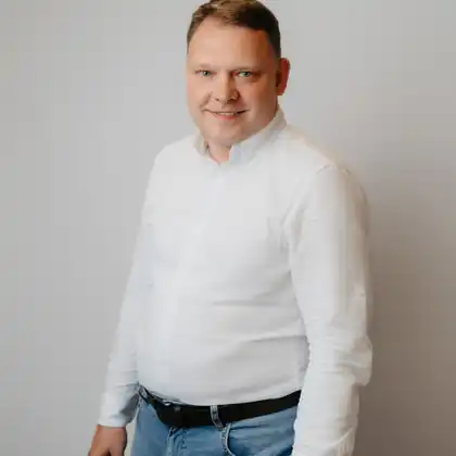 dr Arkadiusz Lisak